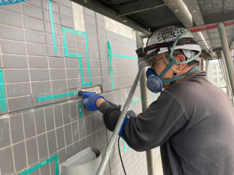 マンション・ビルの大規模修繕工事におけるタイル補修の必要性、工事の流れ、費用について